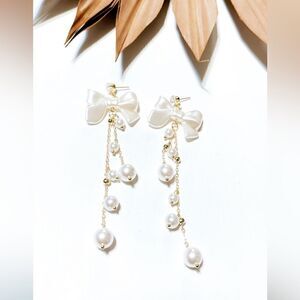 Pearl drop earrings S262
